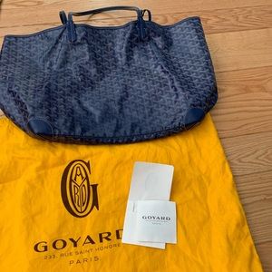 Gently used condition navy Goyard St Louis tote